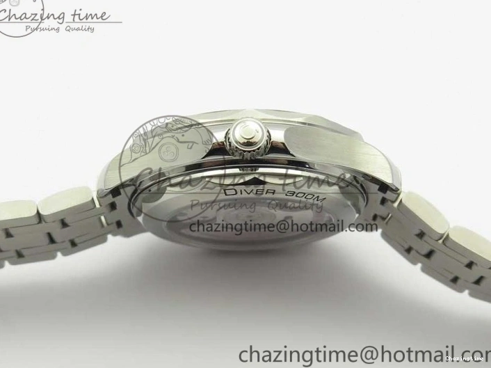 0113 Effortless 2018 Seamaster Diver 300M OMF Best Edition Blue Ceramic Gray Dial on SS Bracelet A8800 (Black Balance Wheel) 7958